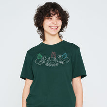 Laden Sie das Bild in den Galerie-Viewer, Fairy Frog Council T-Shirt (Unisex)