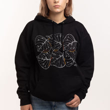 Laden Sie das Bild in den Galerie-Viewer, Leaf Skeletons Hoodie (Unisex)