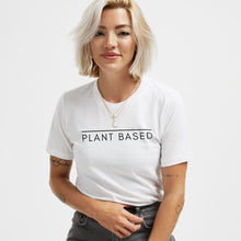 Laden Sie das Bild in den Galerie-Viewer, Ethisch veganes T-Shirt auf pflanzlicher Basis (Unisex)
