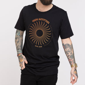 Vintage Sun Graphic T-Shirt (Unisex)